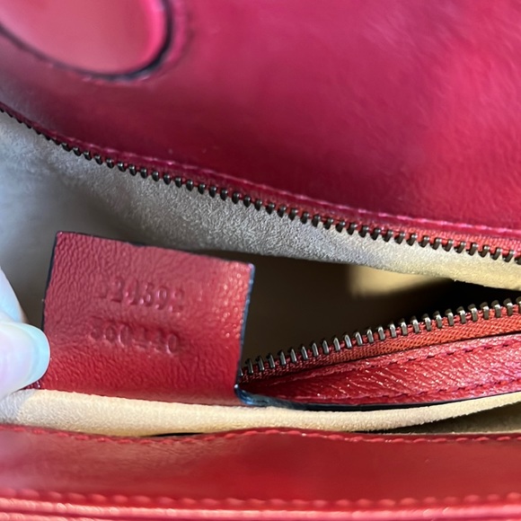 Gucci 524592 Chain Shoulder Bag-Authentic-EUC - Picture 10 of 12